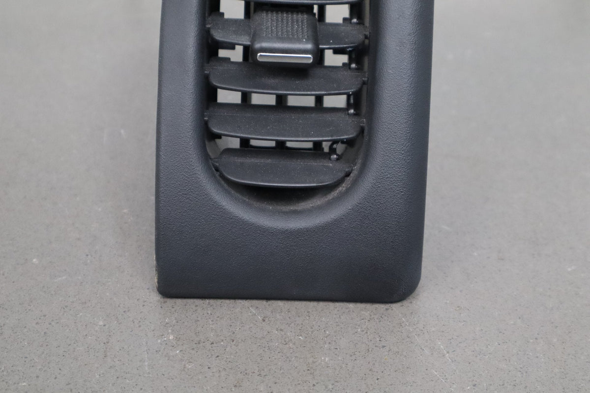 2007 Chevrolet Corvette Right Dash Air Vent 10323198