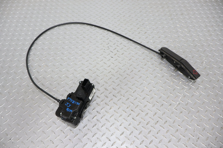2007 Chevrolet Corvette- Right Front Door Latch