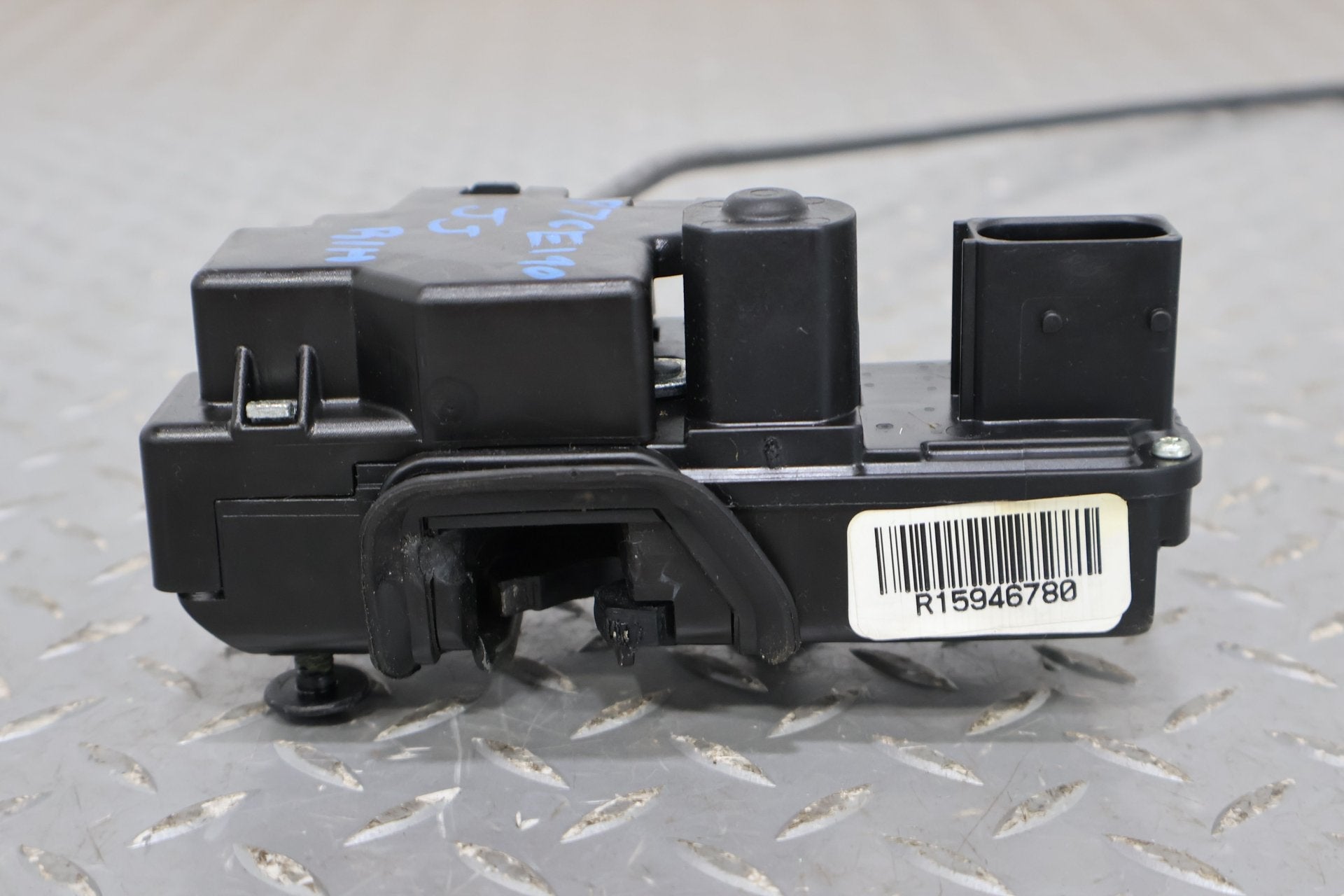 2007 Chevrolet Corvette- Right Front Door Latch
