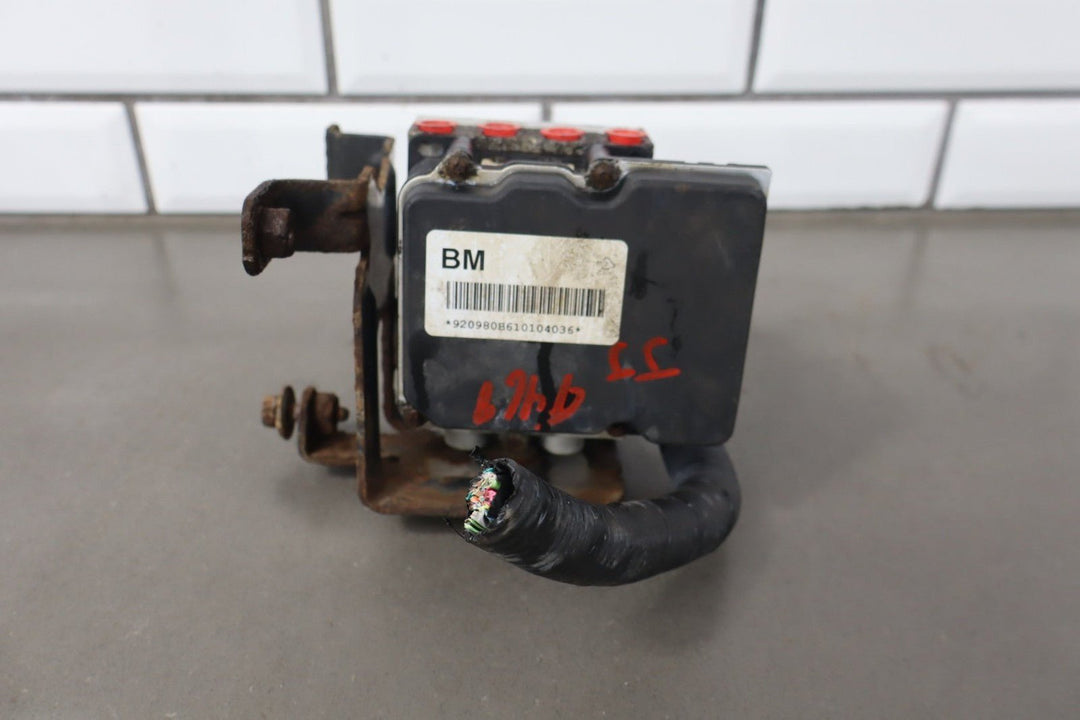 2007 Chevrolet Tahoe ABS Brake Unit 15905736 OEM