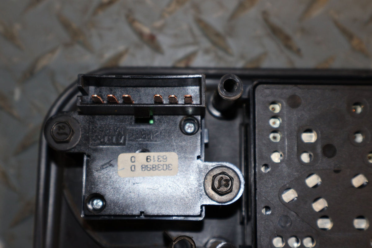 2007 Hummer H2- Seat Switch