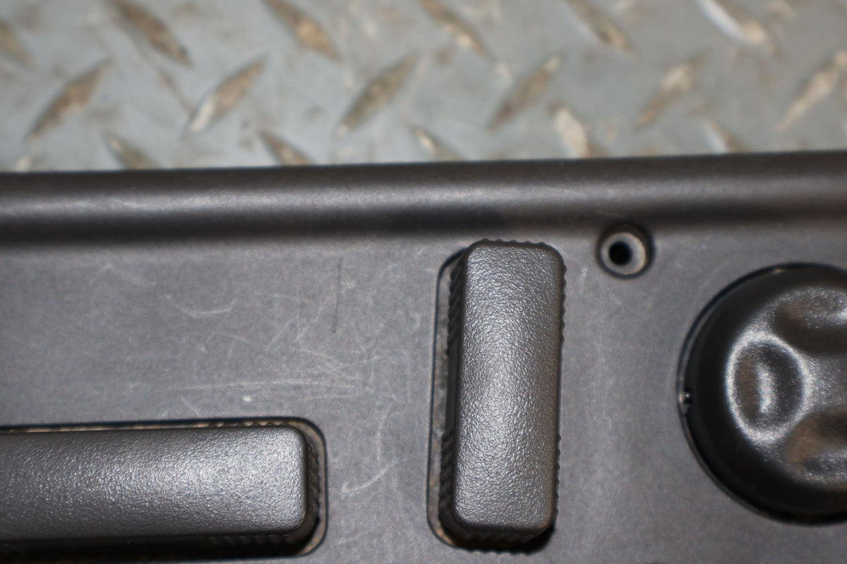 2007 Hummer H2- Seat Switch