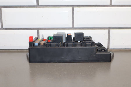 2007 Jaguar XKR 4.2L Gasoline Cabin Fuse Box