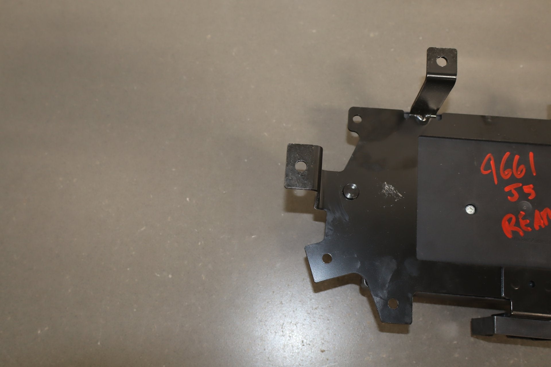 2007 Jaguar XKR 4.2L Gasoline Cabin Fuse Box