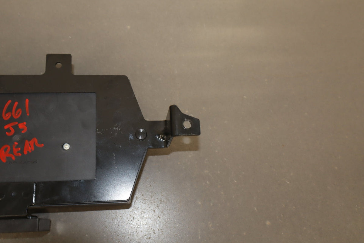 2007 Jaguar XKR 4.2L Gasoline Cabin Fuse Box