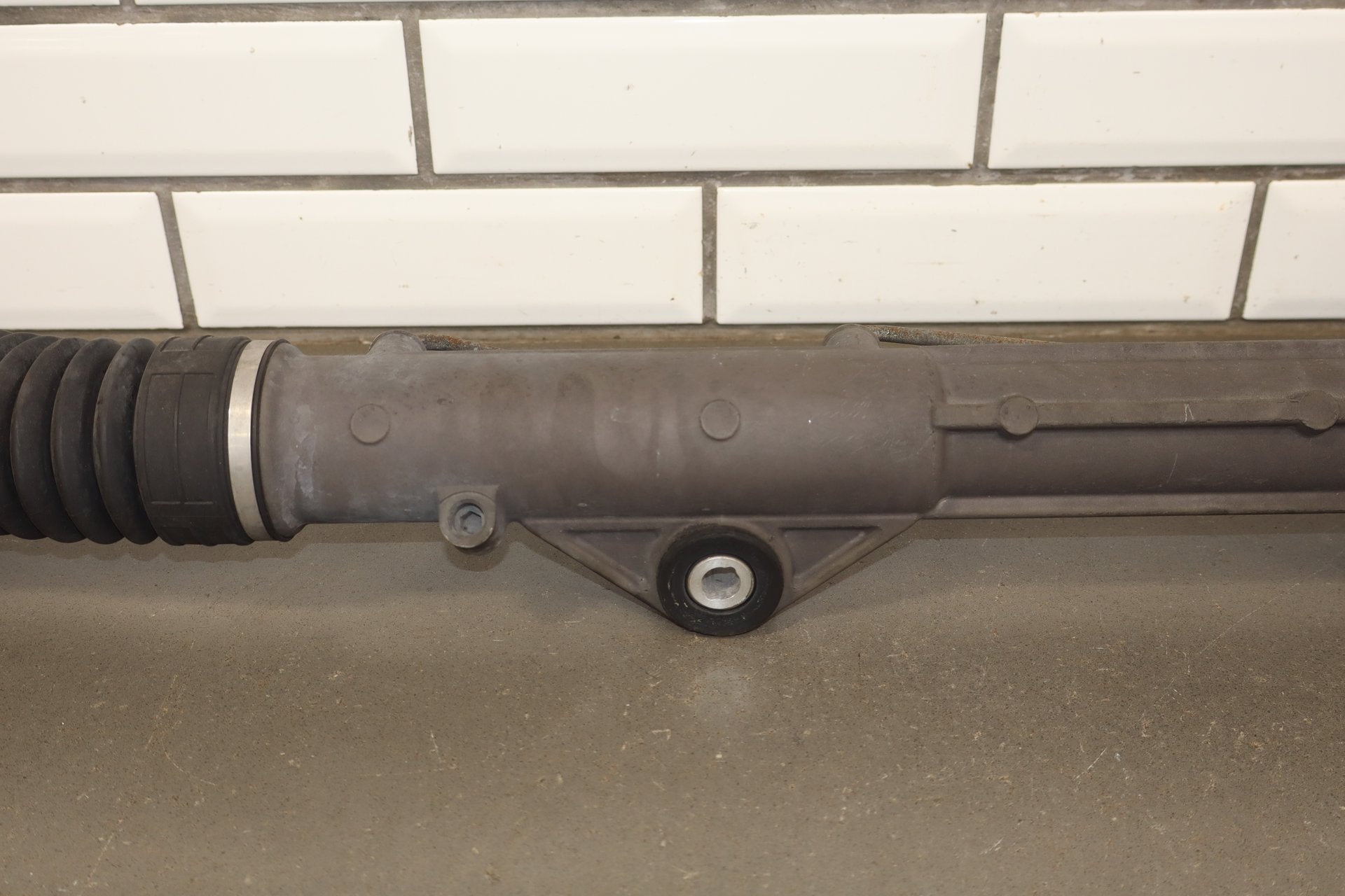 2007 Jaguar XKR Power Steering Rack and Pinion Assembly OEM