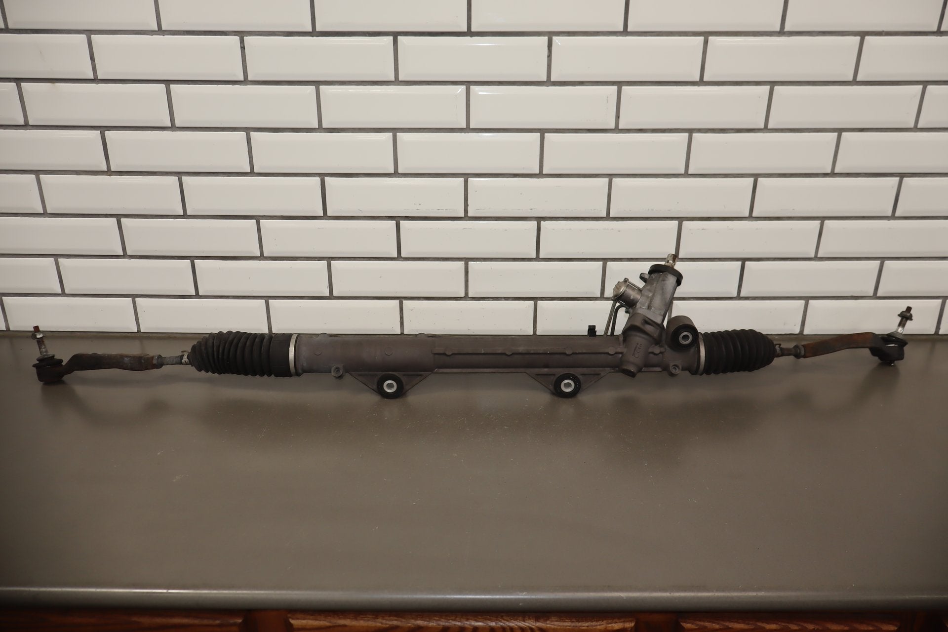 2007 Jaguar XKR Power Steering Rack and Pinion Assembly OEM