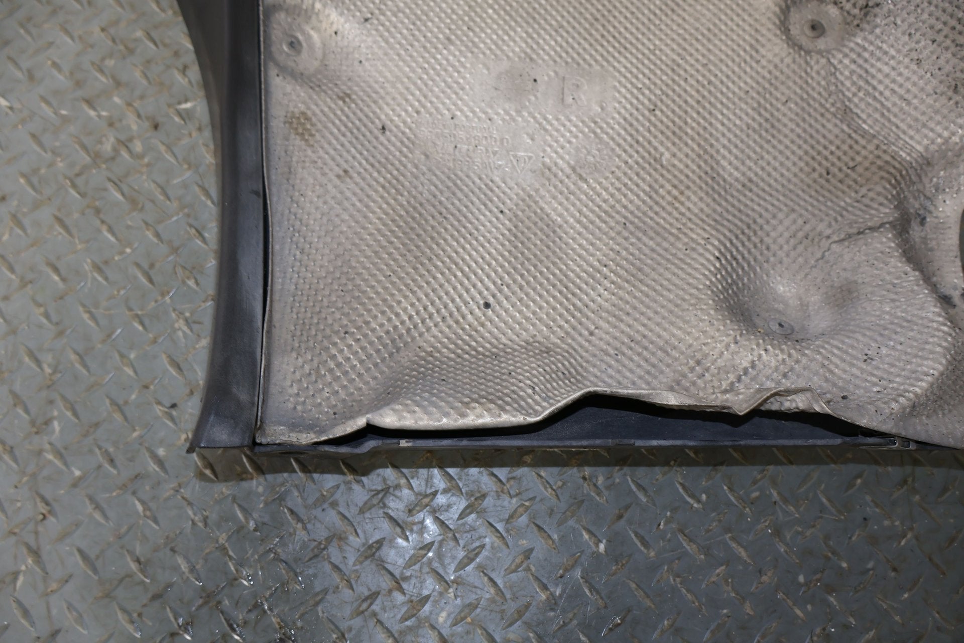 2007 Porsche 911- Exhaust Manifold Heat Shield