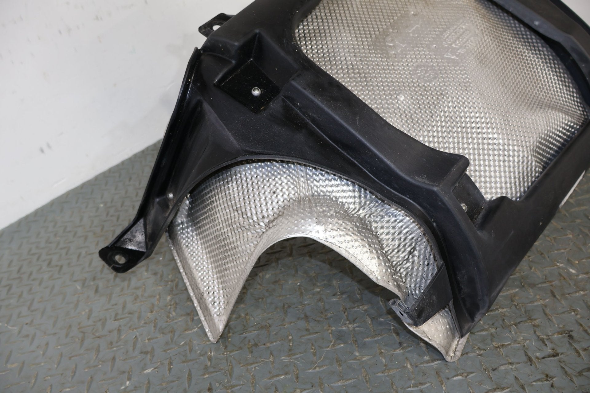2007 Porsche 911- Exhaust Manifold Heat Shield
