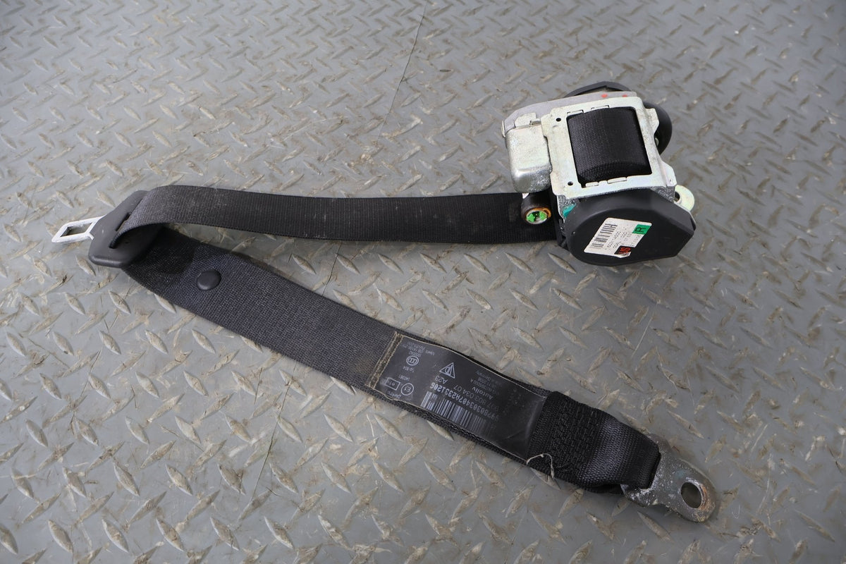 2007 Porsche 911- Front Seat Belt