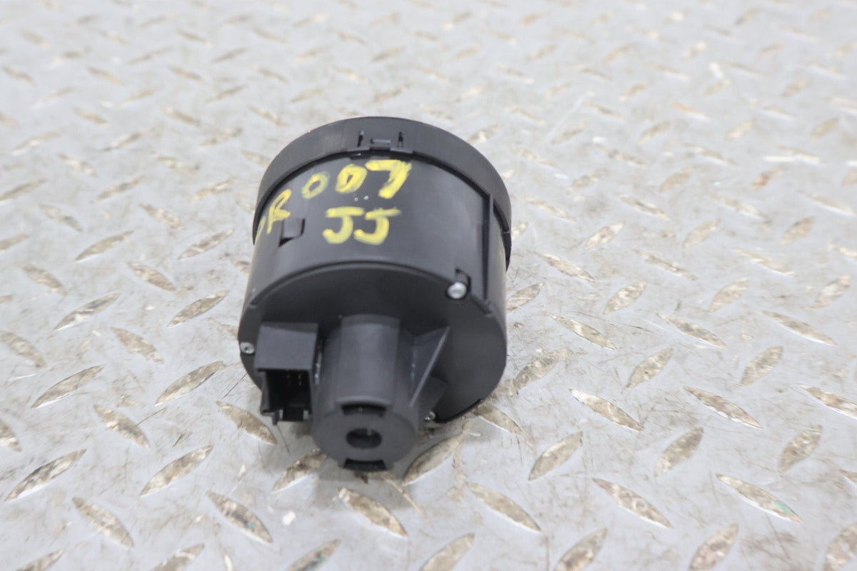2007 Porsche 911- Headlight Switch