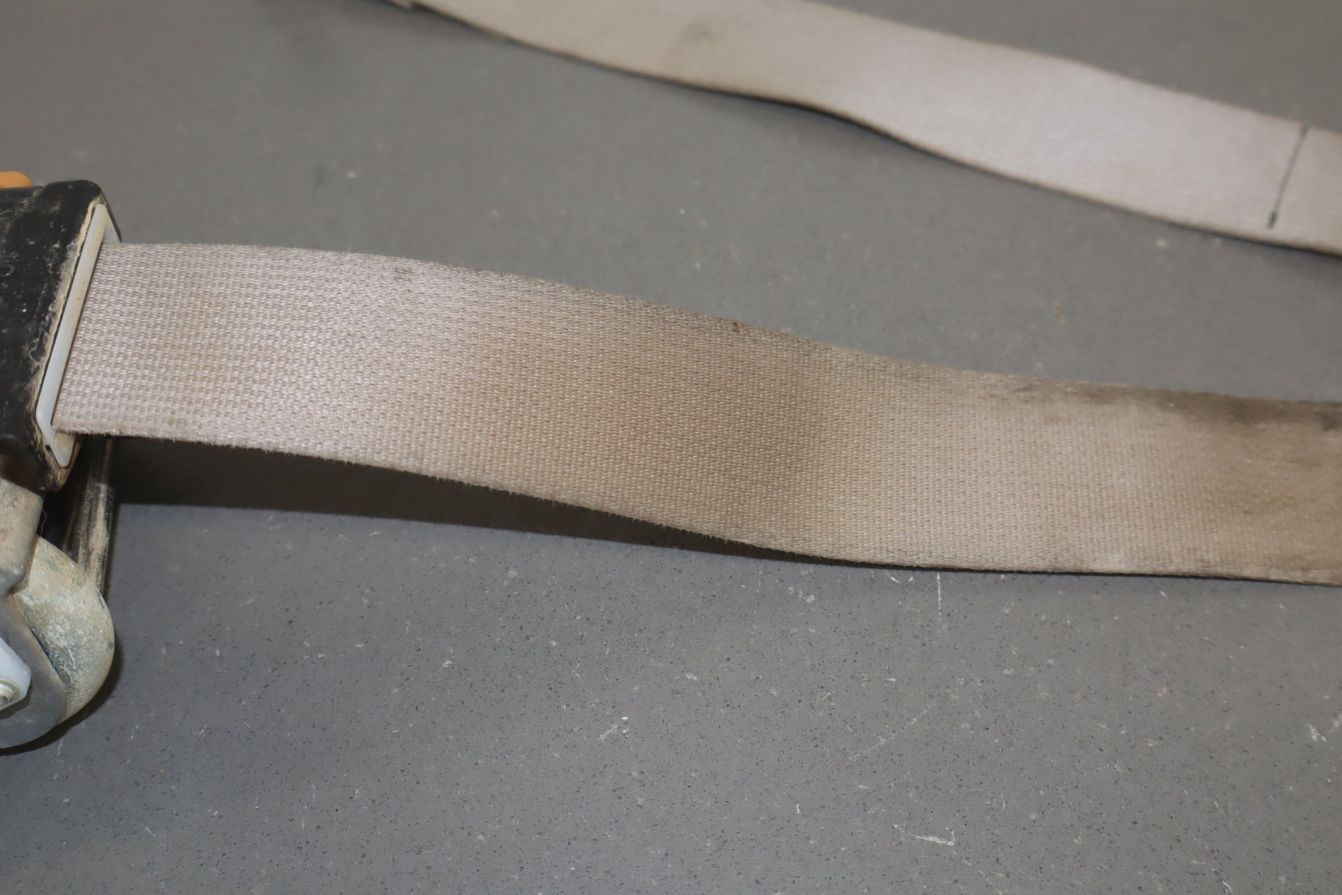 2007 Toyota 4Runner N210- Right Front Seat Belt