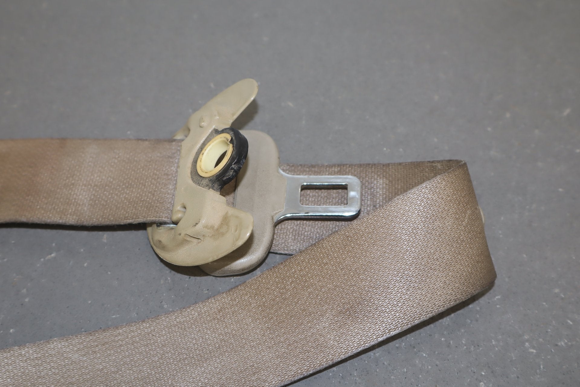 2007 Toyota 4Runner N210- Right Front Seat Belt