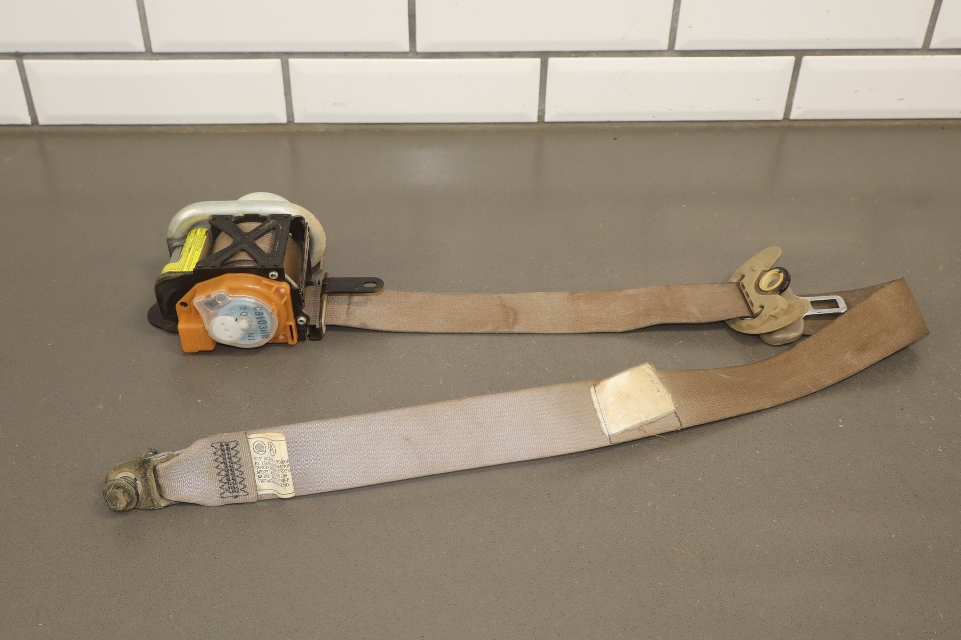 2007 Toyota 4Runner N210- Right Front Seat Belt