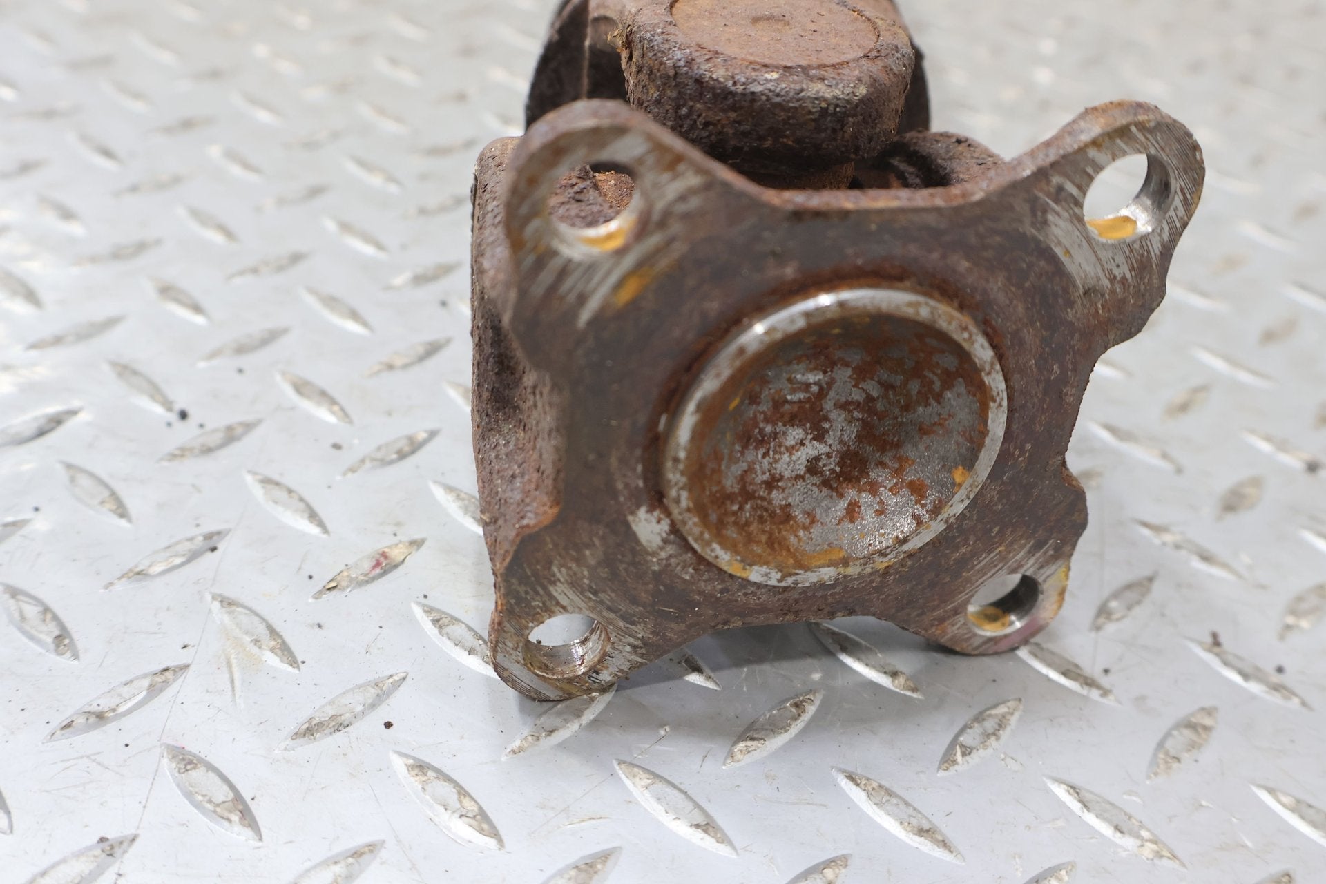 2007 Toyota FJ Cruiser- Front Drive Shaft