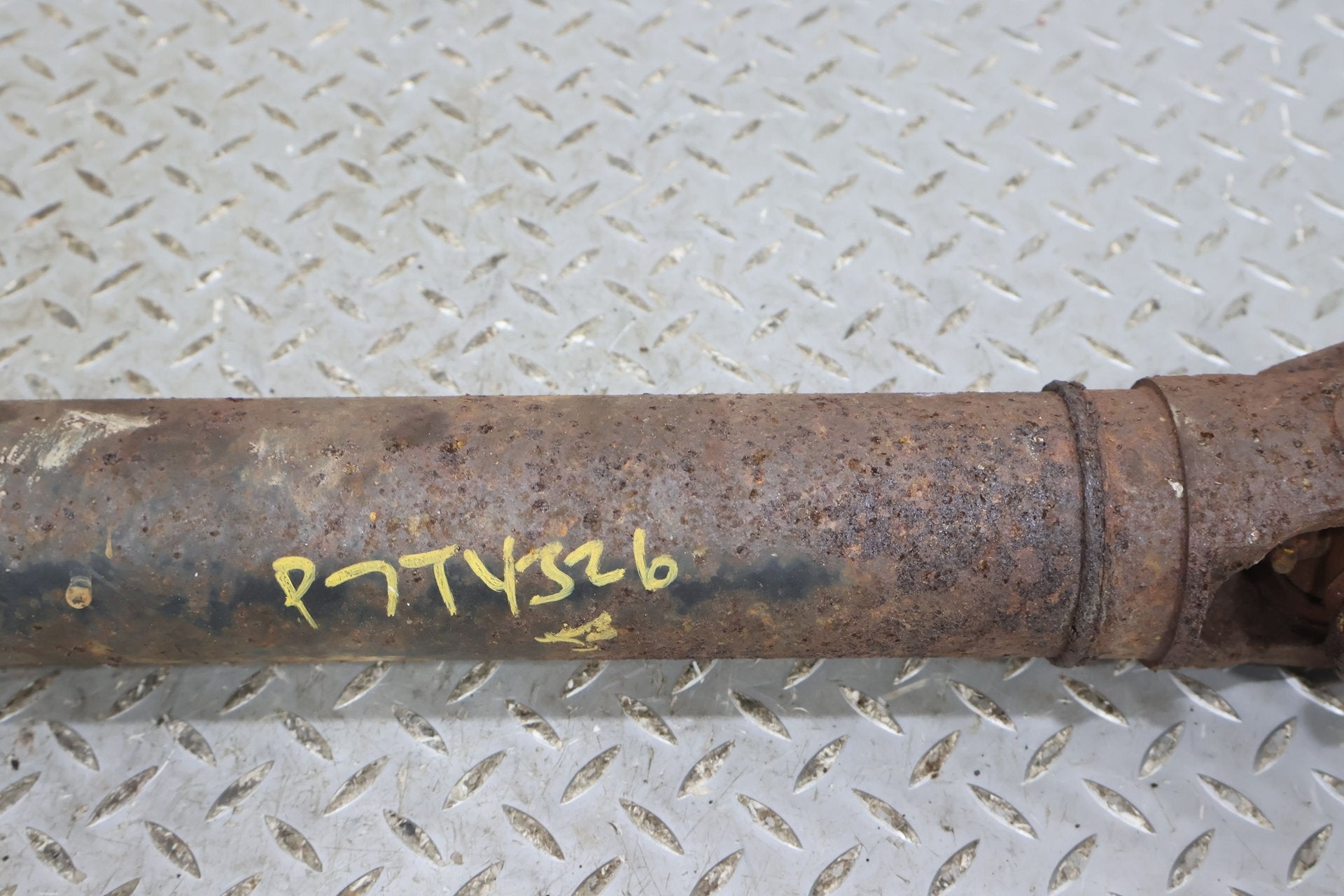 2007 Toyota FJ Cruiser- Front Drive Shaft