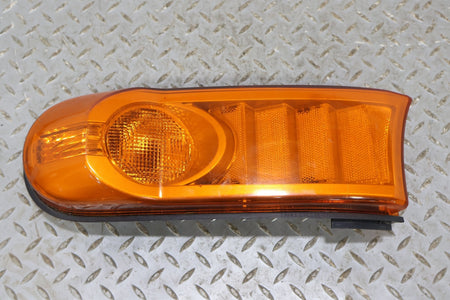 2007 Toyota FJ Cruiser- Right Front Lamp