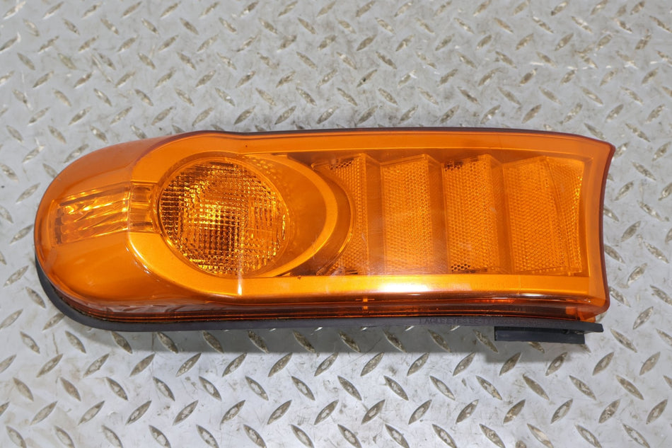 2007 Toyota FJ Cruiser- Right Front Lamp