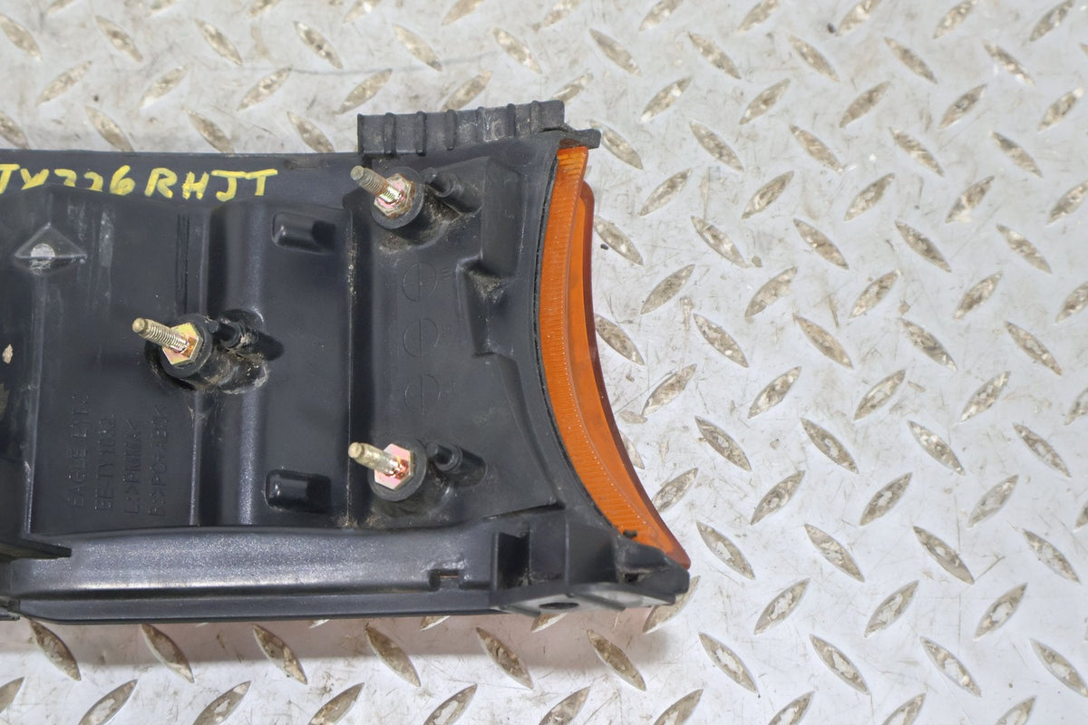 2007 Toyota FJ Cruiser- Right Front Lamp