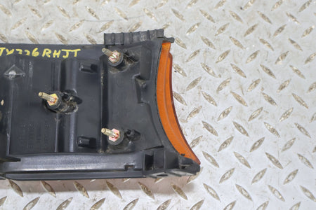 2007 Toyota FJ Cruiser- Right Front Lamp