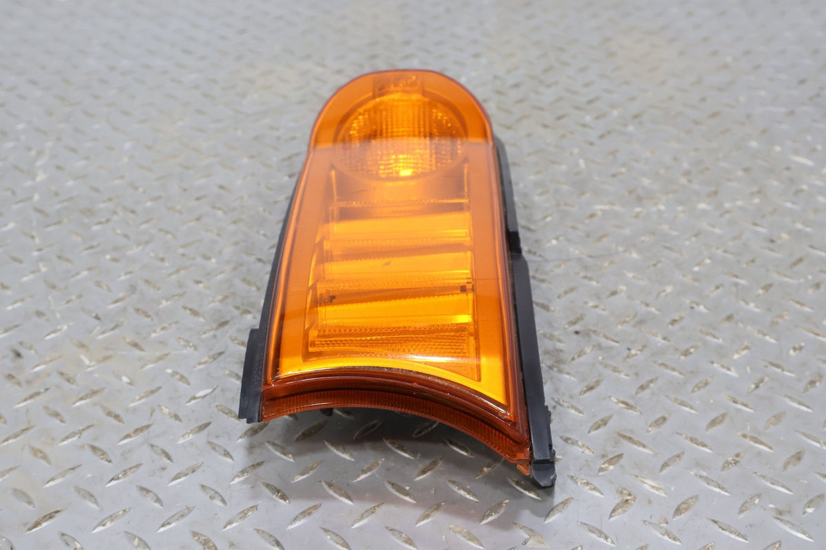 2007 Toyota FJ Cruiser- Right Front Lamp