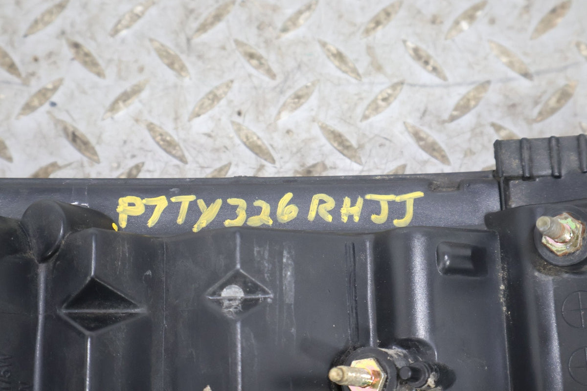 2007 Toyota FJ Cruiser- Right Front Lamp