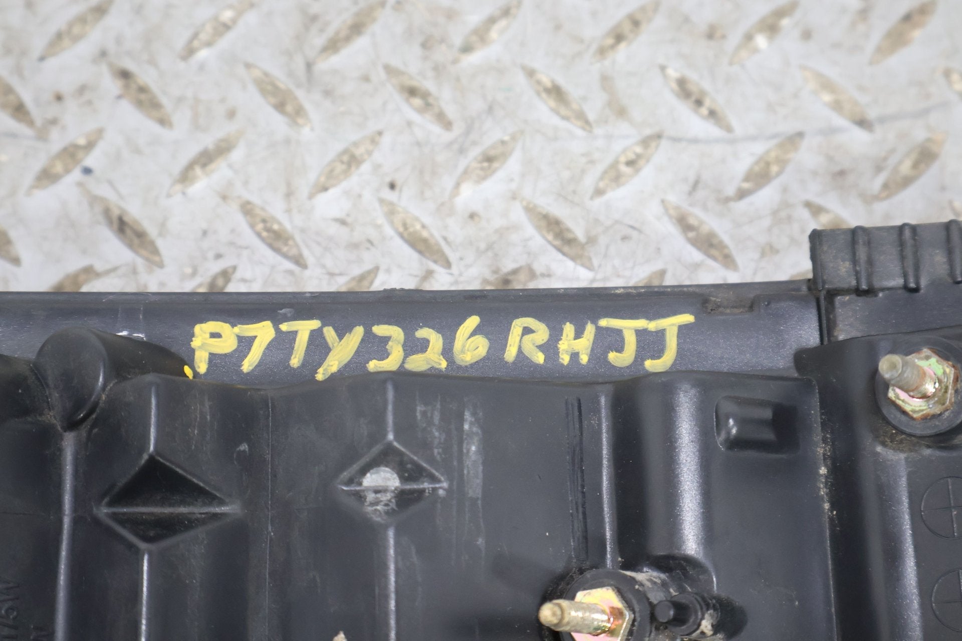2007 Toyota FJ Cruiser- Right Front Lamp