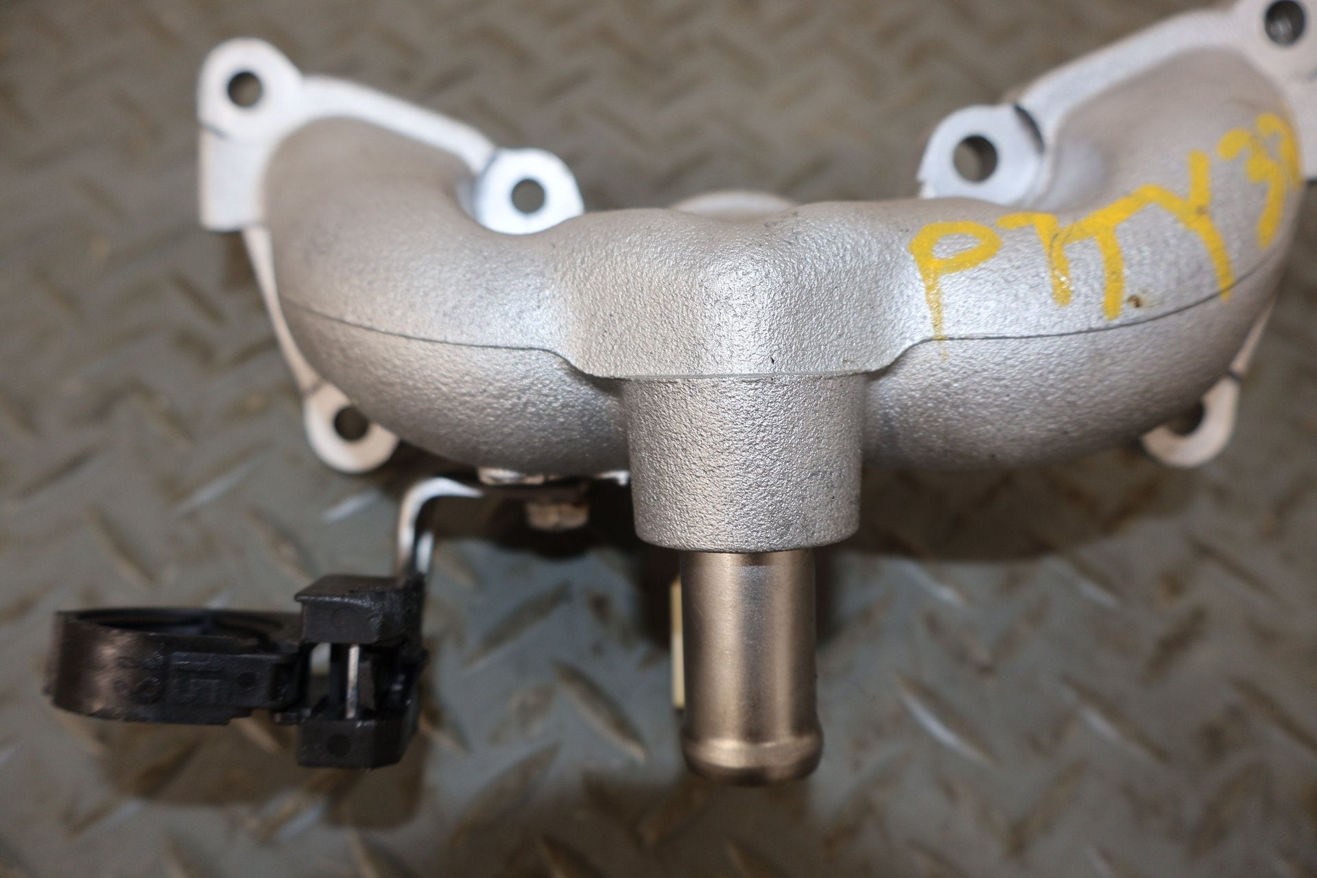 2007 Toyota FJ Cruiser- Thermostat Housing