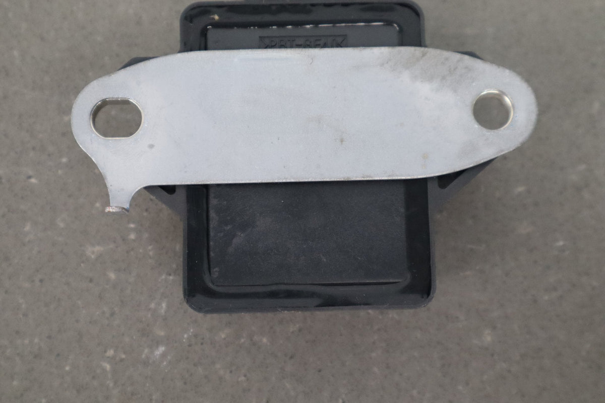 2007 Toyota FJ Cruiser - Yaw Rate Sensor Module PN: