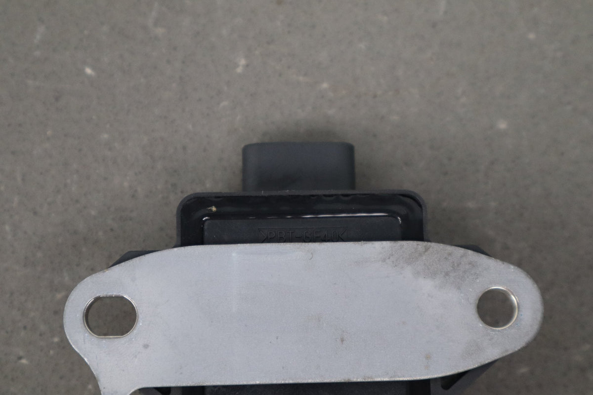2007 Toyota FJ Cruiser - Yaw Rate Sensor Module PN: