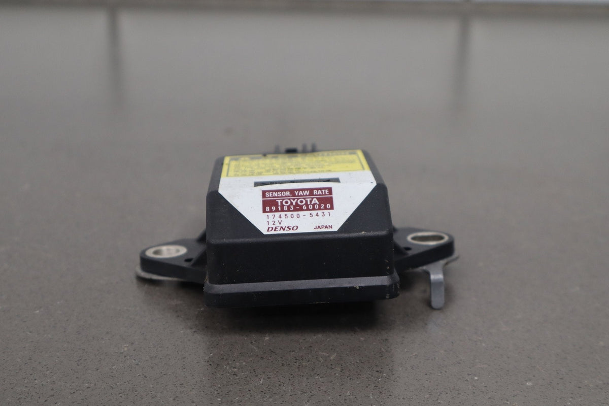 2007 Toyota FJ Cruiser - Yaw Rate Sensor Module PN: