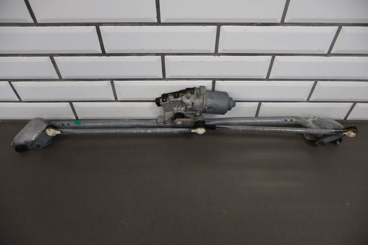 2008-14 Dodge Challenger Front Wiper Motor w/ Transmission OEM