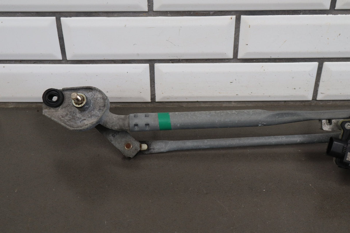 2008-14 Dodge Challenger Front Wiper Motor w/ Transmission OEM