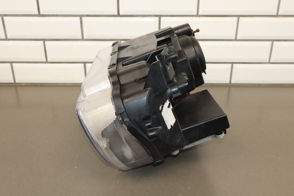 2008-14 Dodge Challenger RH Headlamp HID Xenon 05028778AB OEM