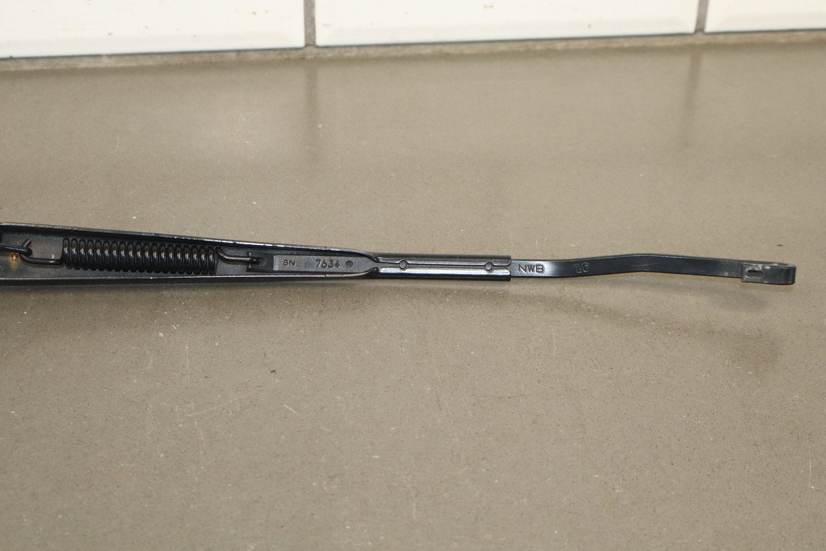 2008-14 Dodge Challenger Wiper Arm Pair LH RH OEM