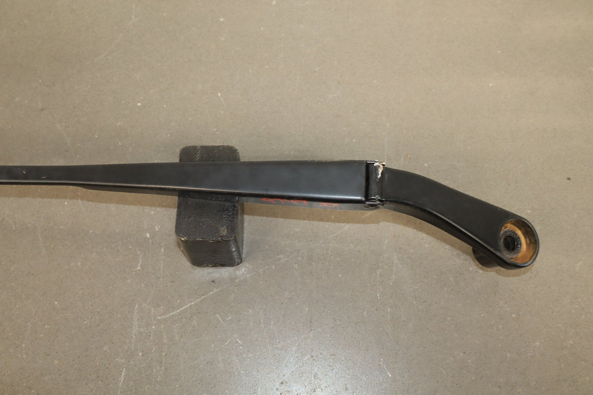 2008-14 Dodge Challenger Wiper Arm Pair LH RH OEM