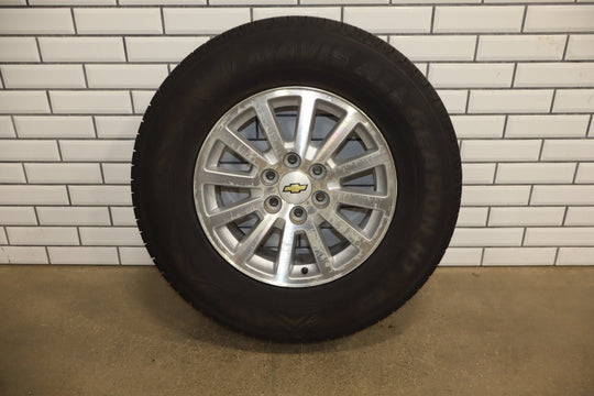 2008 - 20014 Chevrolet Tahoe Hybrid GMT900 18" Wheel & Tire Set 9597981