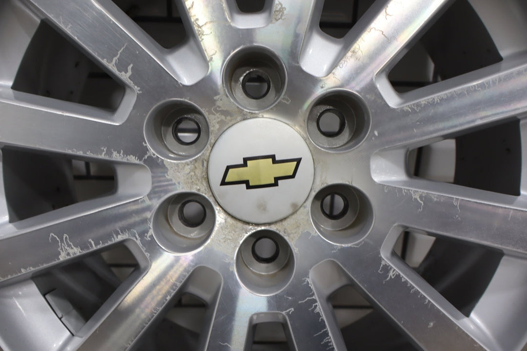 2008 - 20014 Chevrolet Tahoe Hybrid GMT900 18" Wheel & Tire Set 9597981