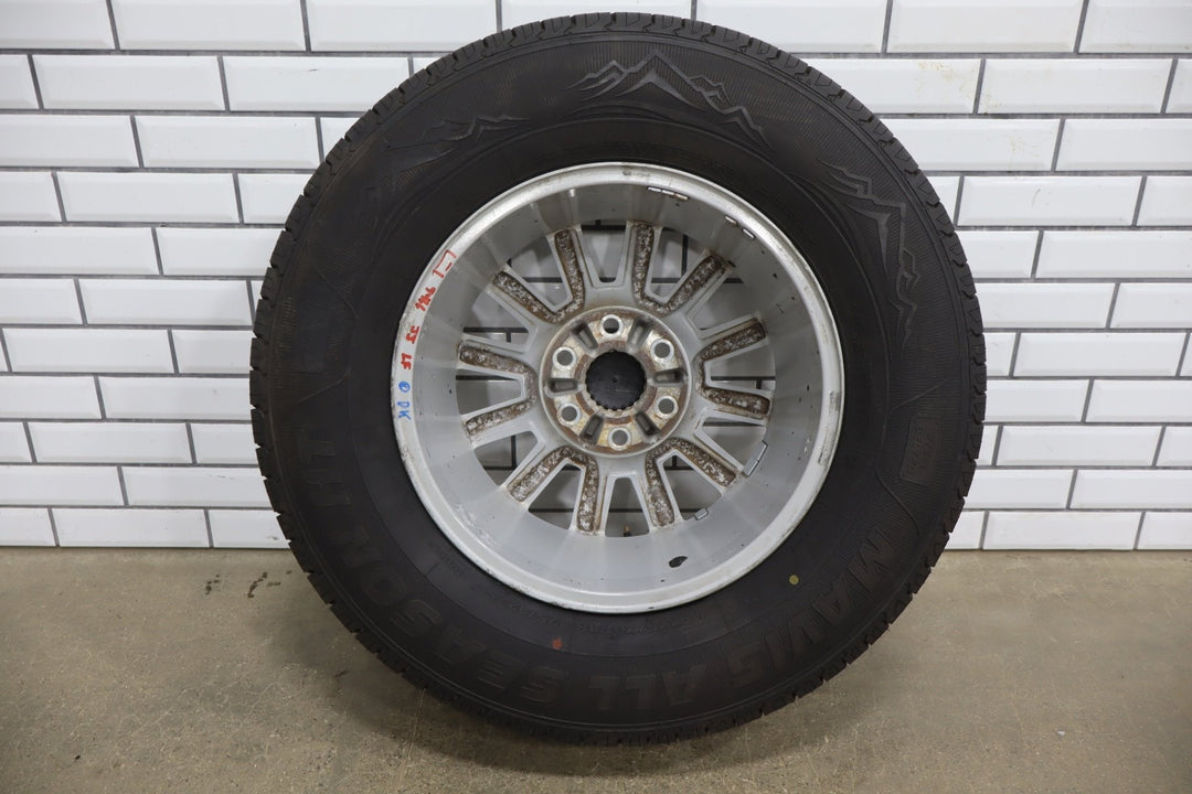 2008 - 20014 Chevrolet Tahoe Hybrid GMT900 18" Wheel & Tire Set 9597981