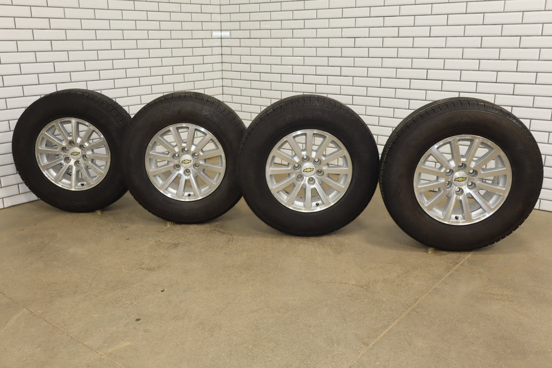 2008 - 20014 Chevrolet Tahoe Hybrid GMT900 18" Wheel & Tire Set 9597981
