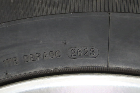 2008 - 20014 Chevrolet Tahoe Hybrid GMT900 18" Wheel & Tire Set 9597981