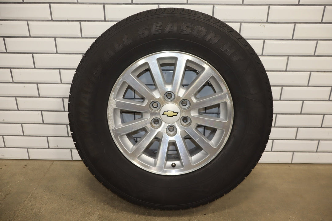 2008 - 20014 Chevrolet Tahoe Hybrid GMT900 18" Wheel & Tire Set 9597981