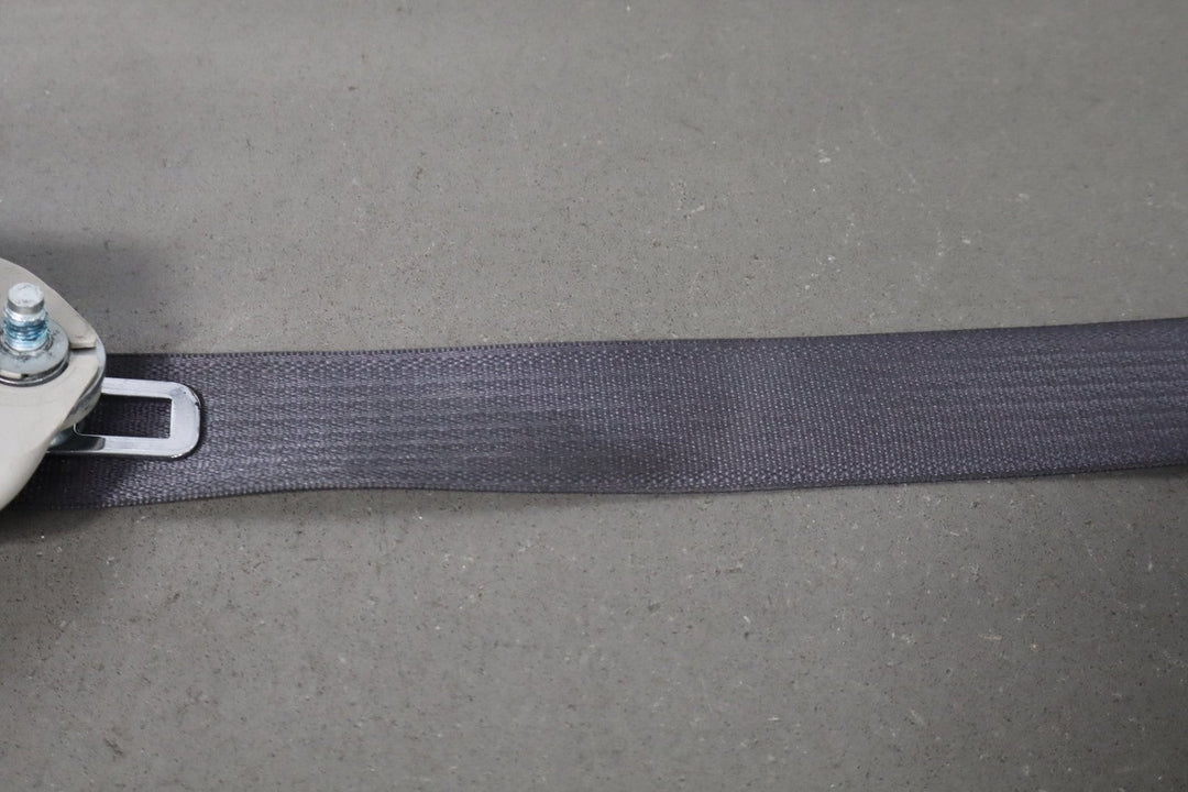 2008 - 2009 Cadillac Escalade ESV Right Front Seat Belt Ebony 194 19207582