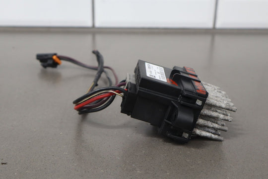 2008 - 2009 Hummer H2 HVAC Blower Motor Resistor Module OEM 15141283