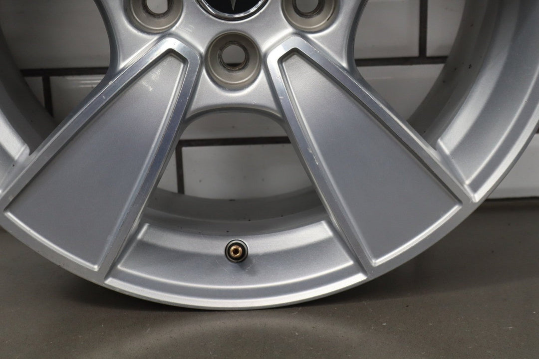 2008 - 2009 Pontiac G8 GT Aluminum Alloy Wheel OEM 18x8 Silver