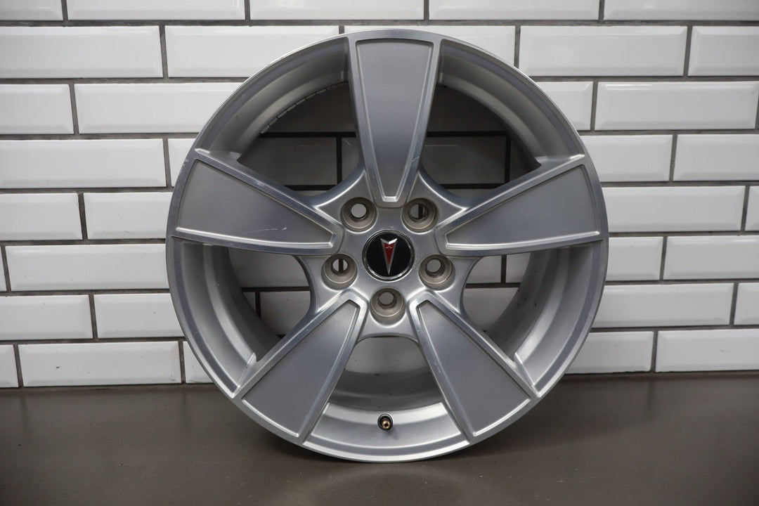 2008 - 2009 Pontiac G8 GT Aluminum Alloy Wheel OEM 18x8 Silver