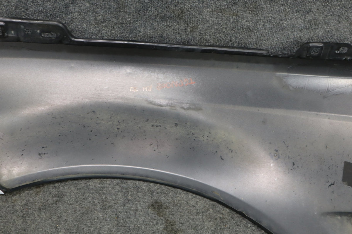 2008-2009 Pontiac G8 Right Fender GT Grey 18