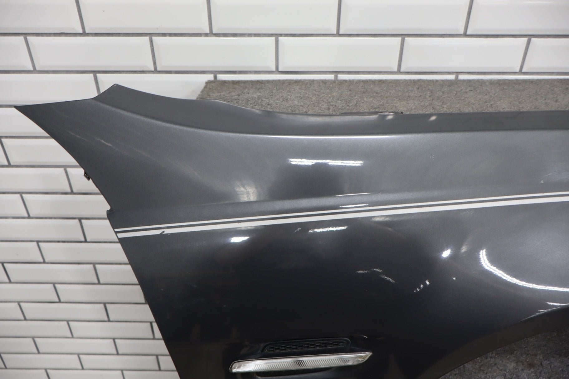 2008-2009 Pontiac G8 Right Fender GT Grey 18
