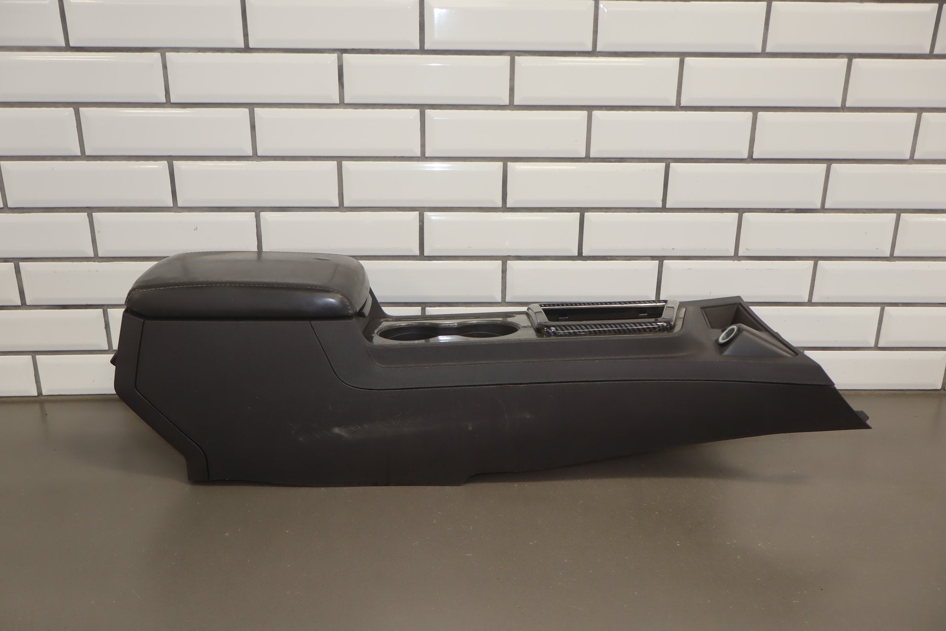 2008-2010 Dodge Challenger Center Console Dark Slate Gray DV