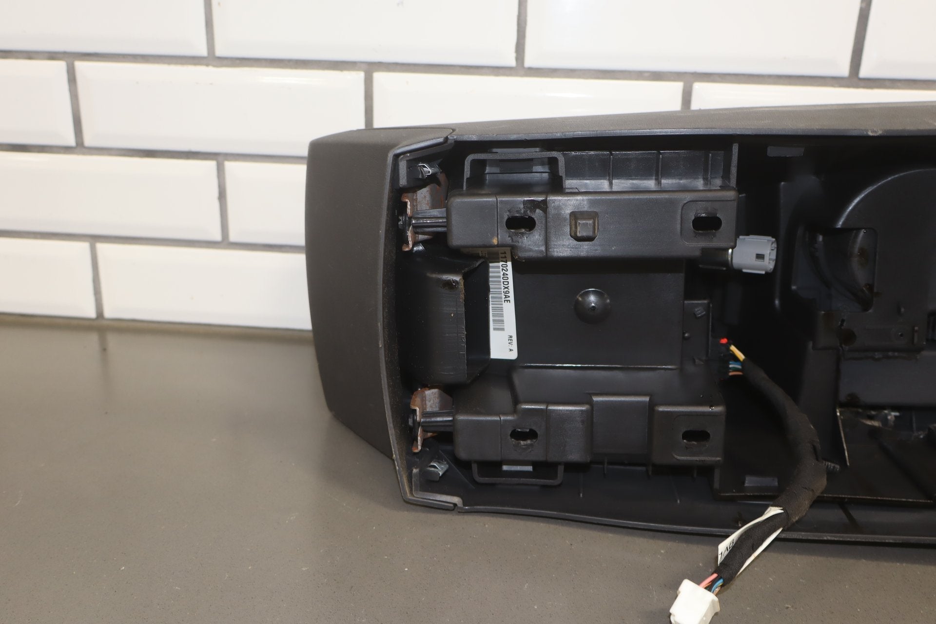 2008-2010 Dodge Challenger Center Console Dark Slate Gray DV